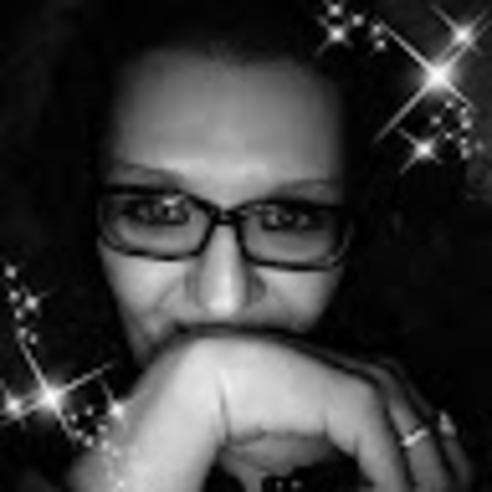 Meet your Posher, Amanda lee